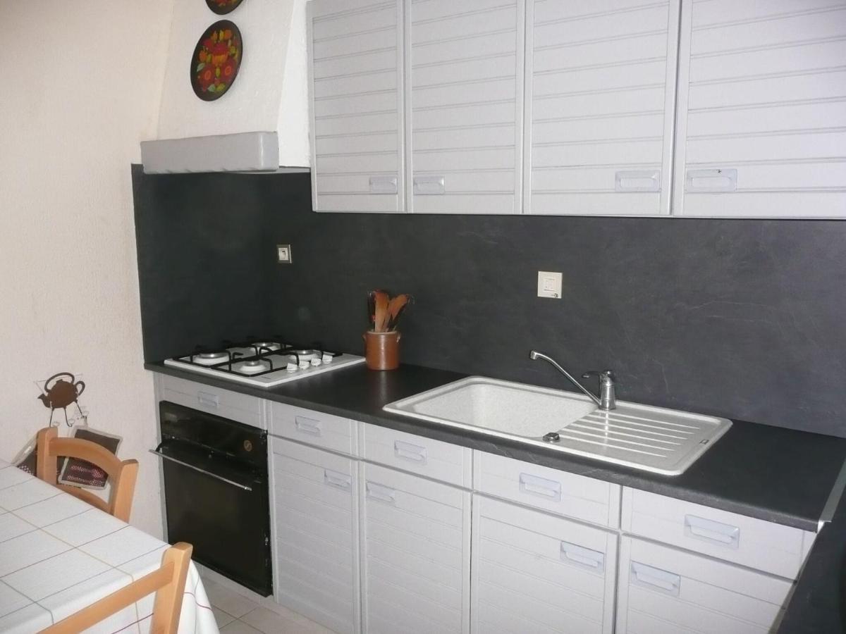 Holiday Home Near The Beach, Ploudalmézeau 外观 照片